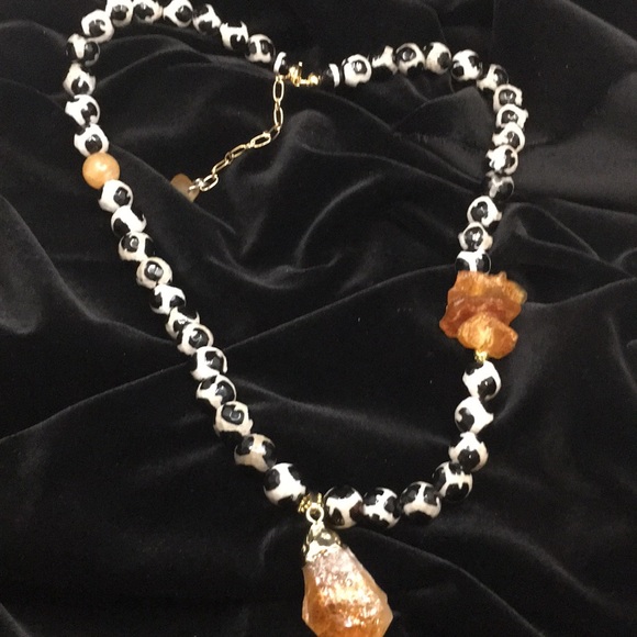 HANDMADE CITRINE and AGATE NECKLACE - Picture 2 of 4